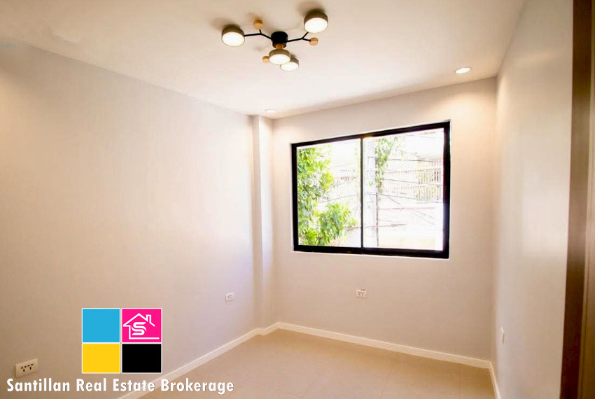 FOR SALE BRAND-NEW HOUSE WITH 2 PARKING IN HILLCREST BANAWA CEBU CITY 7