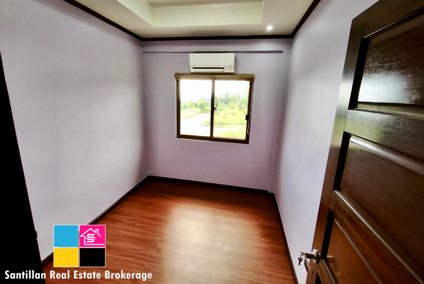 For Sale Furnished House with Overlooking View at Vista Grande Subdivision Talisay Cebu 11