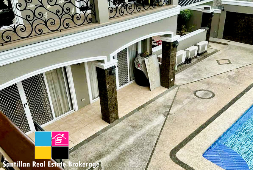 Mediterranean House with Swimming Pool for Sale at Santo Niño Village Banilad Cebu City 4