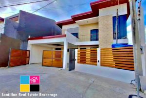 Modern House for Sale at Corona del Mar Talisay Cebu