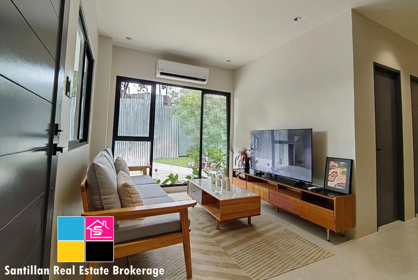 Modern House for Sale in Guadalupe Cebu City 2