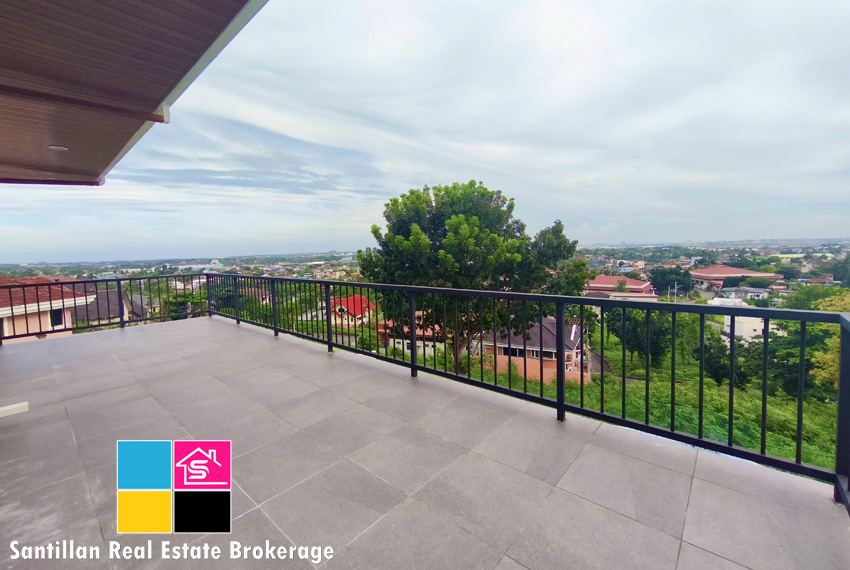 Overlooking House with Infinity Pool for Sale at Royale Consolacion Cebu 025