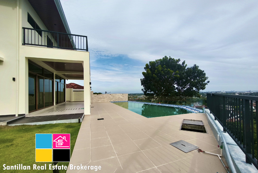 Overlooking House with Infinity Pool for Sale at Royale Consolacion Cebu 25