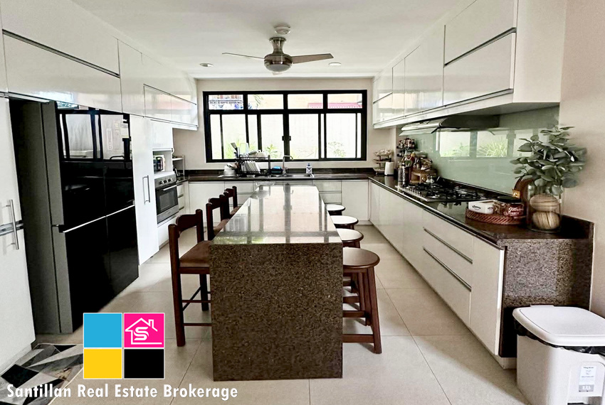 FULLY FURNISHED HOUSE FOR SALE IN MARIA LUISA ESTATE PARK BANILAD CEBU CITY 3