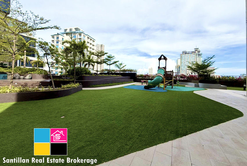 FOR SALE CORNER UNIT IN BASELINE PRESTIGE CONDOMINIUM CEBU CITY 13
