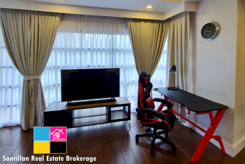 FOR SALE FURNISHED HOUSE WITH SWIMMING POOL IN MOLAVE HIGHLAND CONSOLACION CEBU 12
