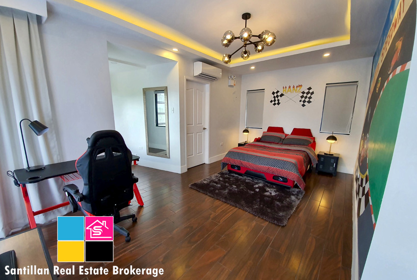 FOR SALE FURNISHED HOUSE WITH SWIMMING POOL IN MOLAVE HIGHLAND CONSOLACION CEBU 16