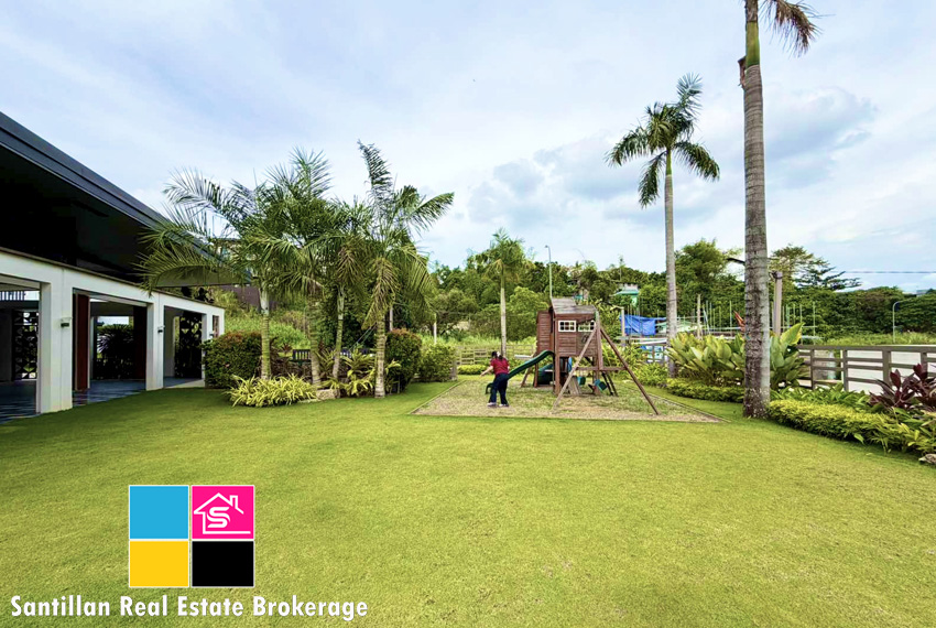 MODERN HOUSE AND LOT FOR SALE IN VERA ESTATES SUBDIVISION MANDAUE CEBU 8