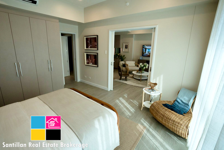 ONE BEDROOM FOR SALE IN ARUGA CONDOMINIUM LAPU-LAPU CEBU 3
